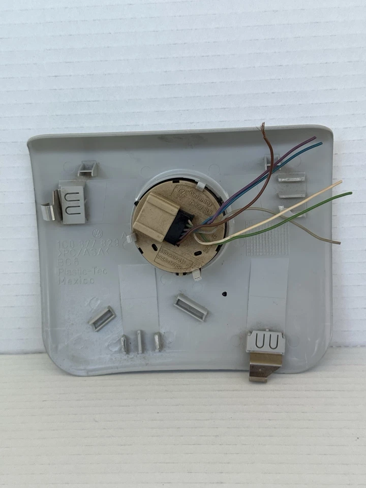 Volkswagen Beetle MkIV Sunroof Motor Cover Trim (Gray) with Sunroof Switch - Image 2 of 4