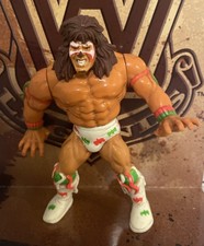 Vtg 1991 WWF ULTIMATE WARRIOR series 2 wrestler action figure Titan  Hasbro A