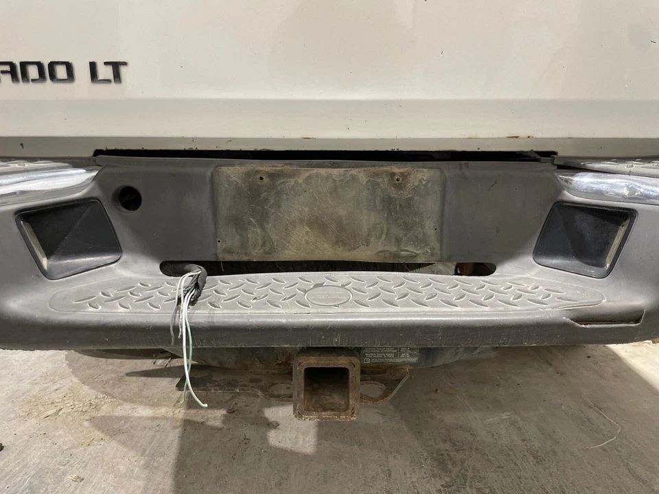 04-12 Colorado Rear Bumper Assemnbly chrome Foto 4 de 4