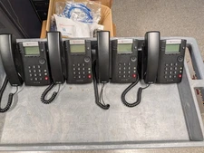 Lot of FOUR (4) Polycom VVX 201 VoIP PoE Business/Office Phones - 220140450-001