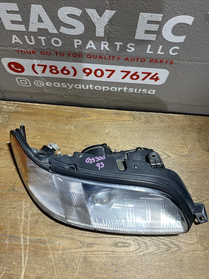 FARO DERECHO DEL LADO DEL PASAJERO LEXUS GS300 OEM 1993-1997 LENTE LIMPIA TRANSPARENTE Foto 3 de 4