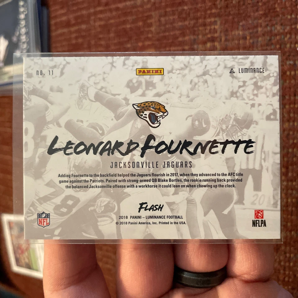 2018 Panini Luminance Leonard Fournette Flash Insert SP #11 Jaguars Bucs - Image 2 of 2