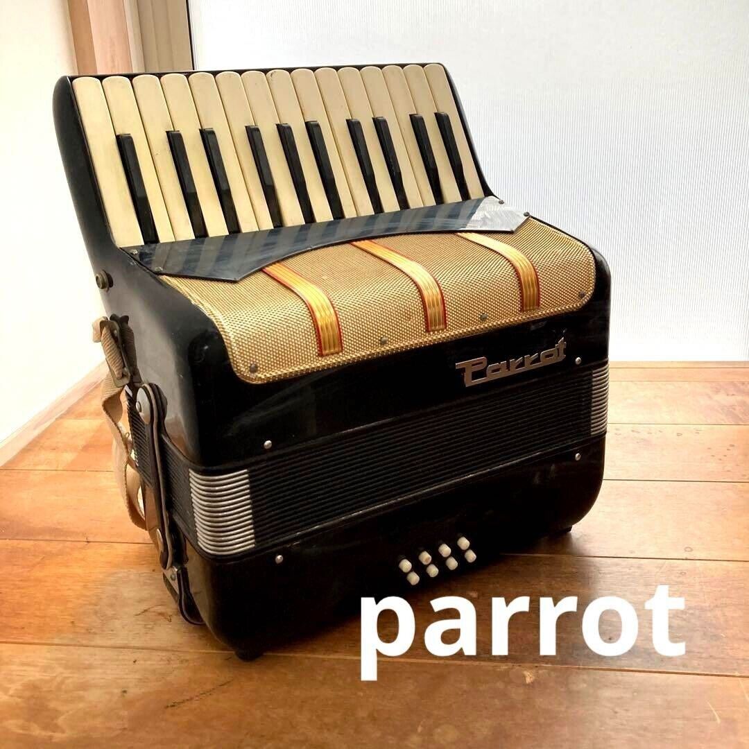 vintage Parrot Accordion 25 Keys 8 Bass Keyboard Instrument vintage Parrot Accordion 25 Keys 8 Bass Keyboard Instrument