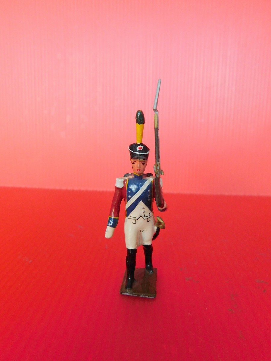Cbg Mignot Anciens 1st Empire Soldier at the Parade of the Valaisan  Battalion