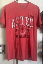 SAN DIEGO STATE AZTECS T-Shirt Men's Small Red  BASKETBALL Crewneck SDSU, NWOT