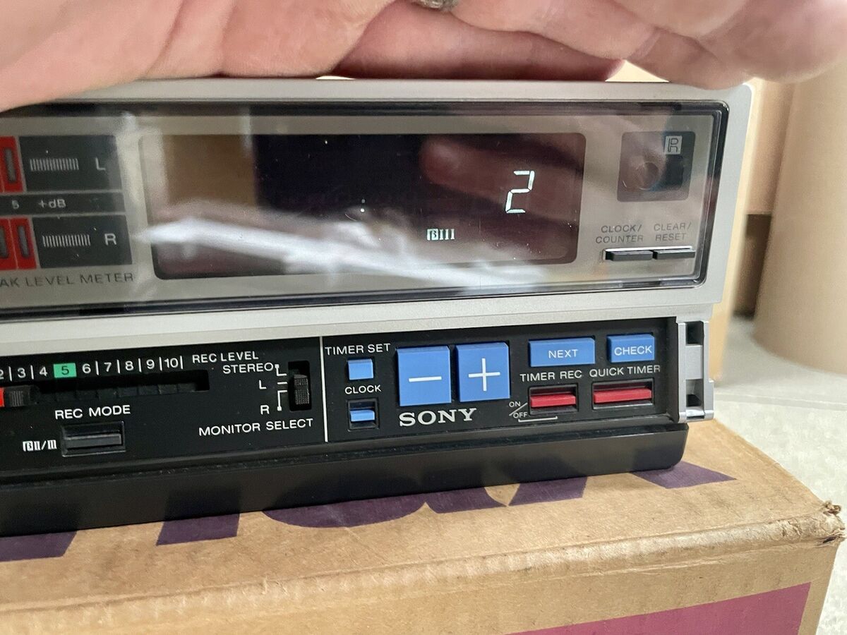 SONY SL-HF300 Betamax HI-FI Stereo Recorder/Player For Parts SONY SL-HF300 Betamax HI-FI Stereo Recorder/Player For Parts