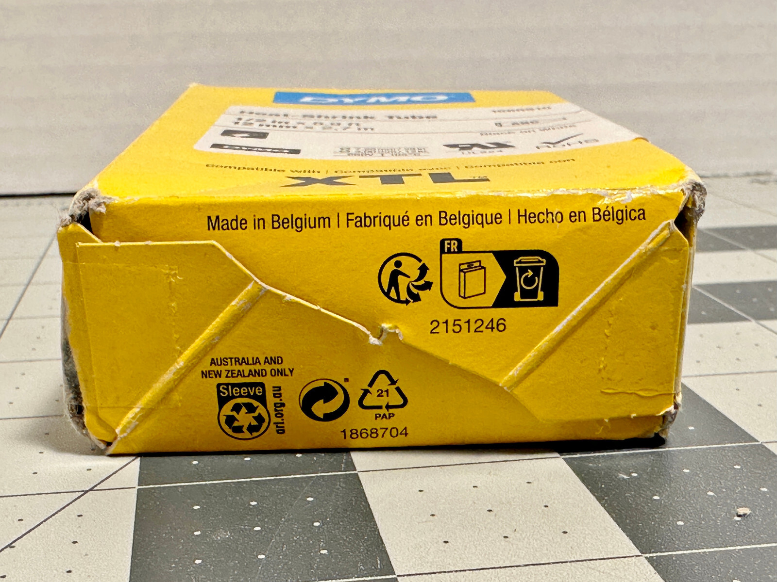 DYMO XTL HeatShrink Tube Labels 1/2" x 9.5 ft White/Black Print