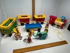 Vintage 1973 Fisher-Price LP Family Circus Train #991 Engine & 4 Cars Animals