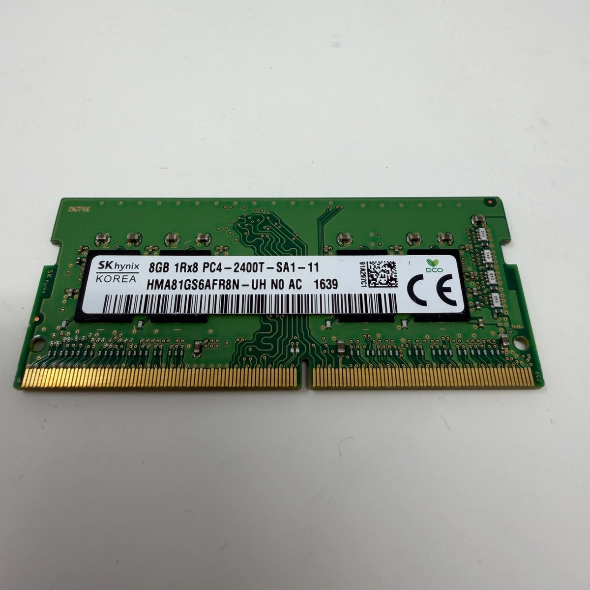 SK hynix 8GB DDR4-2666 DIMM メモリ　USED SK HYNIX 8GB DDR4 SO-DIMM Memory Module