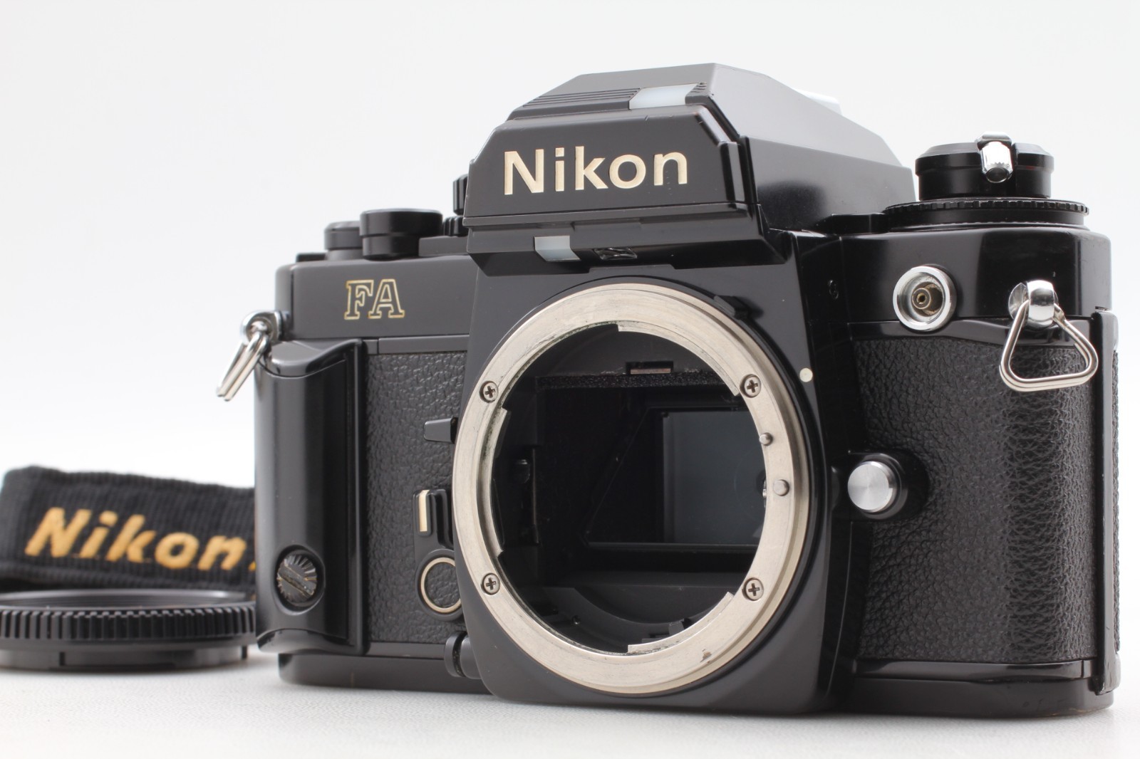 [Exc+5] Nikon FA Black 35mm SLR Film Camera From Japan 6C26