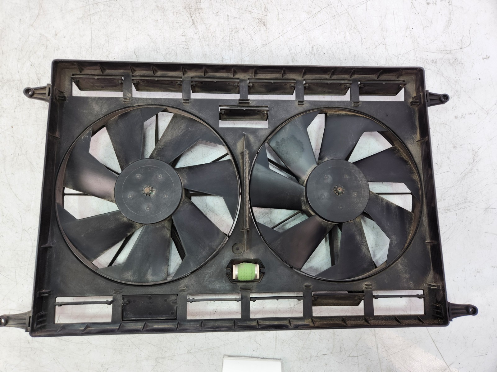 ✅ 2009-2019 OEM Maserati GT M145 4.7L Engine Radiator Cooling Fan Assembly 51k