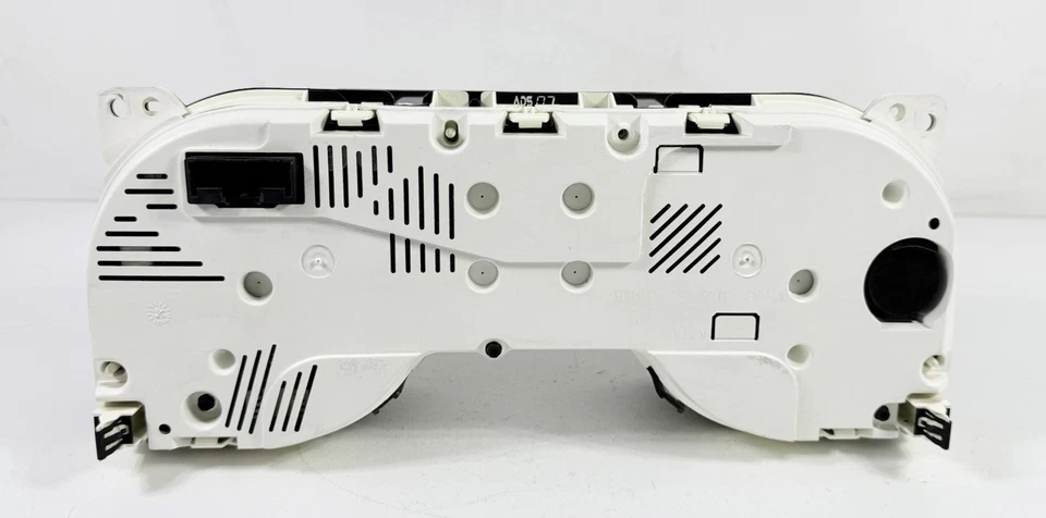 Ford Mustang 2010 4,0 L velocímetro cuadro de instrumentos fabricante de equipos originales 117.973 millas Foto 4 de 4