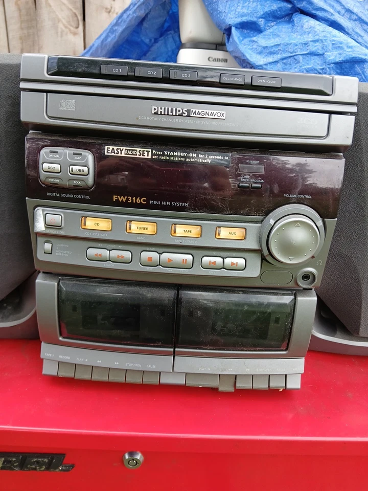 Phillips Magnavox 3cd Rotary Changer Boombox System W/ 2 Cassete Deck - Image 2 of 4