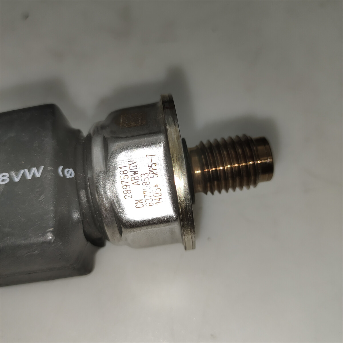 Fuel Pressure Sensor 2897581 Fits For Peterbilt Cummins Engine ISX12 ISX15 X15 eBay