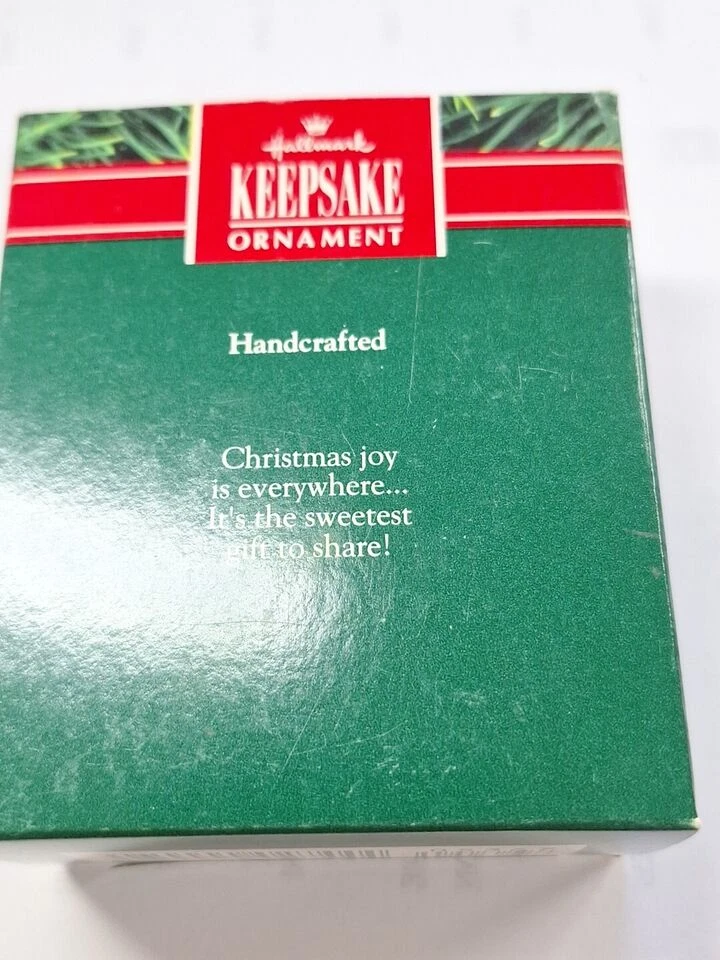 Hallmark Christmas Ornament Sweet Talk 1991 Little Girl Hugging Her Horse Pony - Изображение 4 из 4