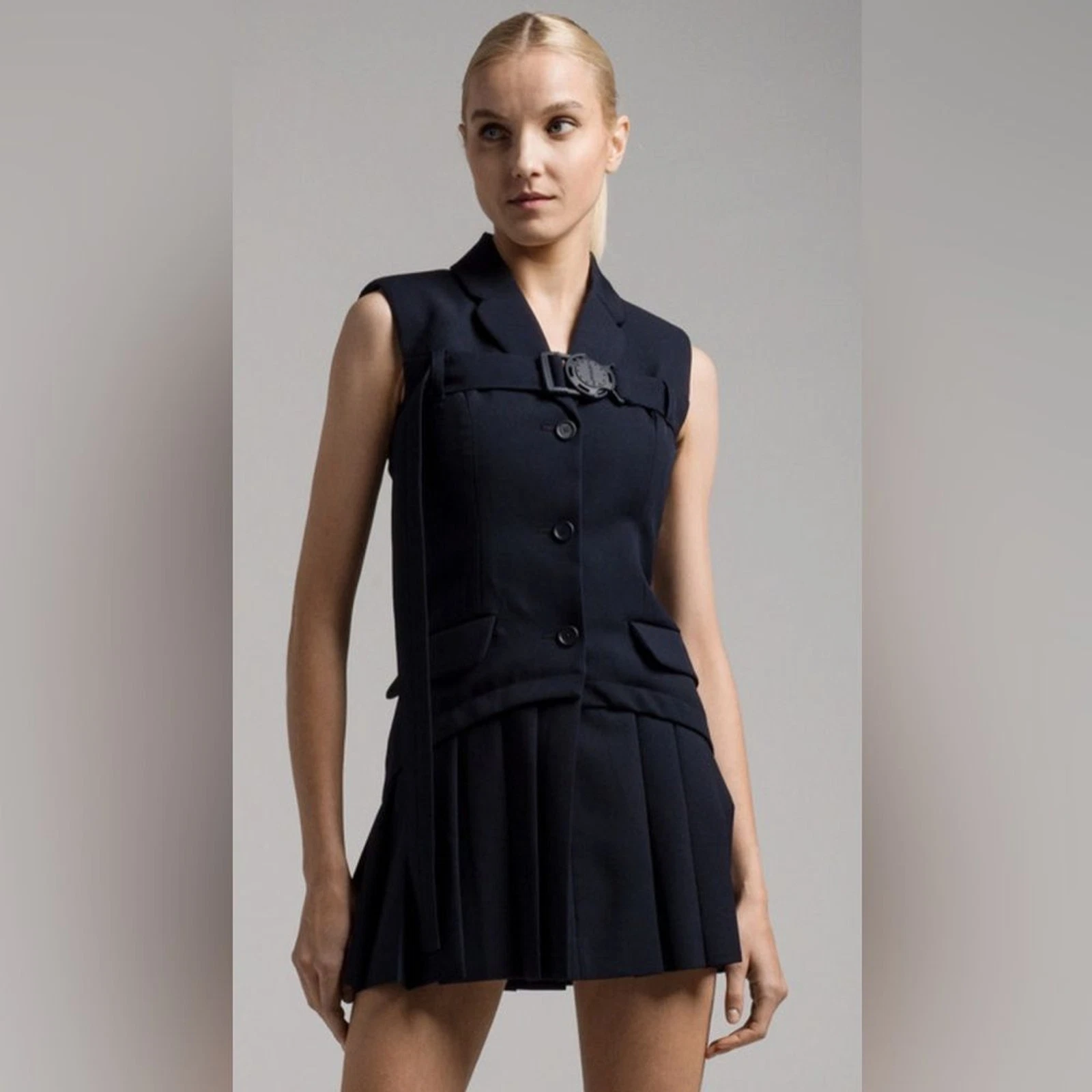 RRP US$2.175 Off White mini abito in lana vergine con fibbia blu navy nuovo con etichette