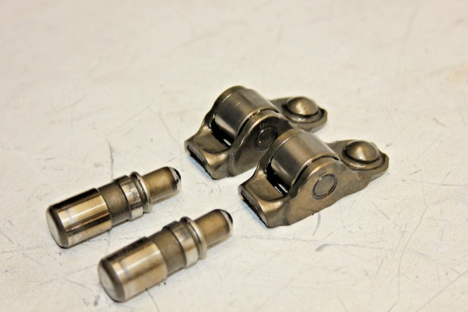 Lexus Toyota 2005-2022 brazo basculante motor y árbol de levas seguidor X2 (104) Foto 2 de 4