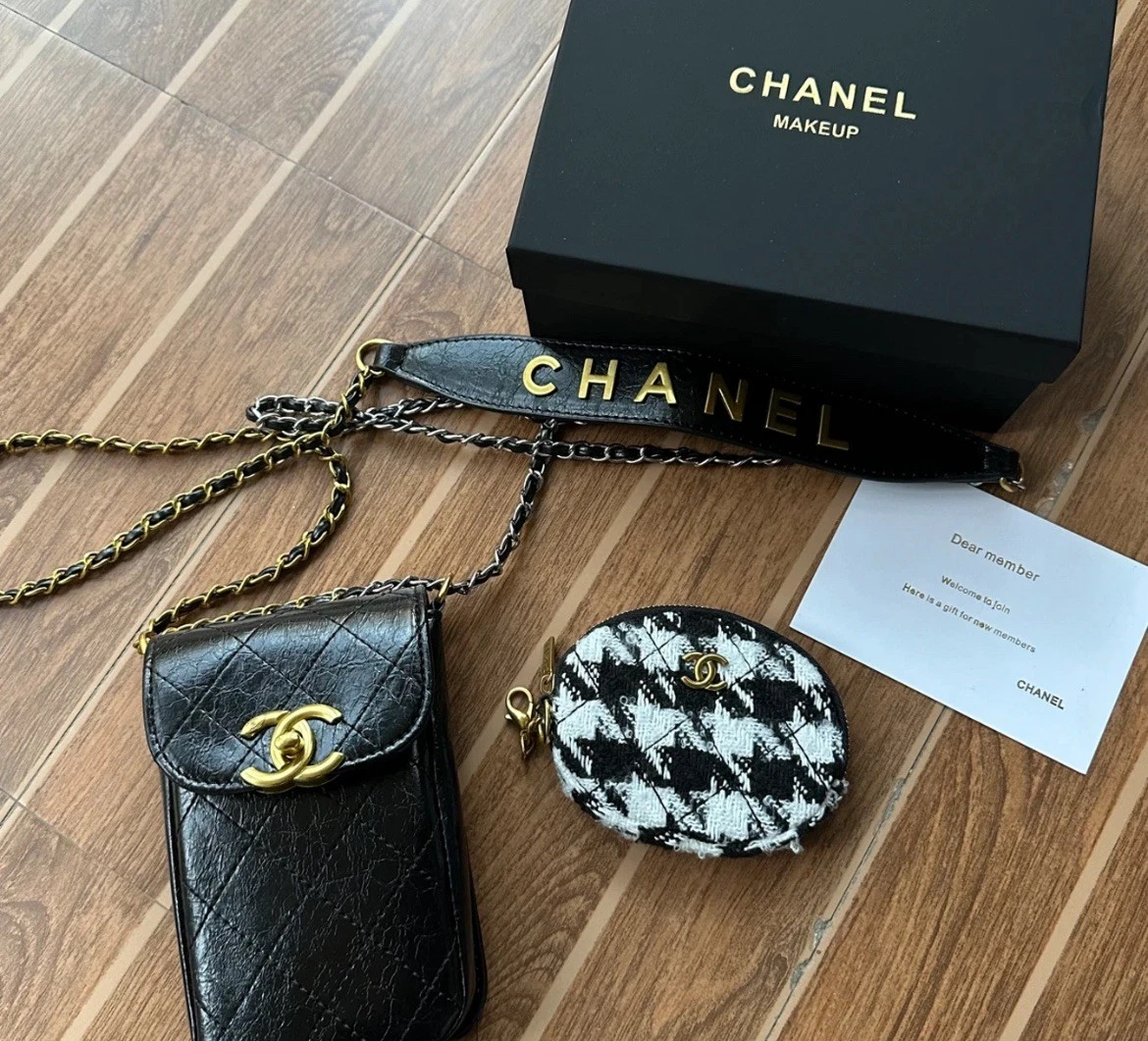CHANEL Pouch In Makeup Bags & Cases for sale | eBay