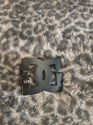 Vintage DC Shoes Logo Matte Black Logo Y2K Belt Buckle Woth Star