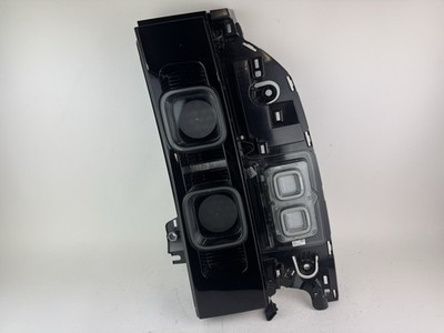 2020 2021 2022 2023 2024 Land Range Rover Defender LED Tail Light Right RH OEM