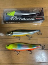 Megabass MEGADOG 220 Big Bait Lure 3-Pack Green Silver Orange Silver 18cm