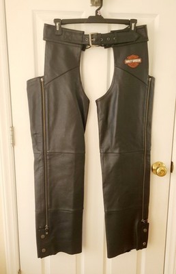 Harley Davidson Bar & Shield Stock Leather Chaps Medium Black 98090-06VM READ
