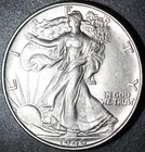 New Listing1946-P WALKING LIBERTY HALF DOLLAR - BU UNC