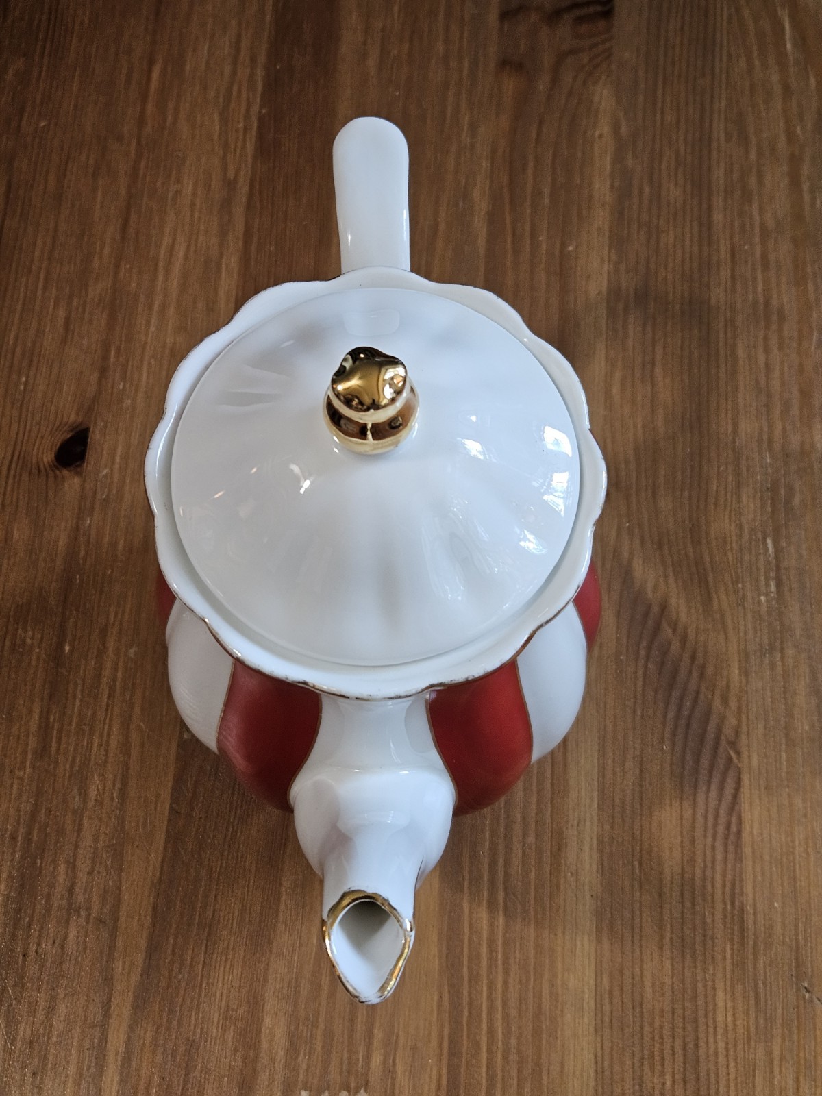 Grace Teaware Porcelain Red & White Stripe Tall Teapot Gold Scallop Trim 8" Tea