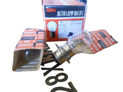NOS Stanley HeadLight Light Bulbs 6V25/25W Made in Japan A3625