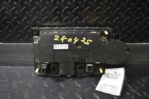 2010-2022 Toyota Sequoia Dual Zone Auto Temperature Control Panel HAC 840100CD30 - Picture 2 of 3