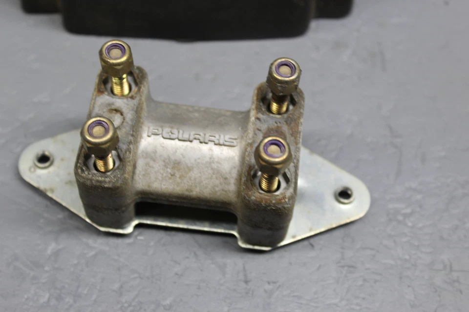 Polaris Magnum 425 1995 manillar almohadilla y abrazadera Foto 2 de 4