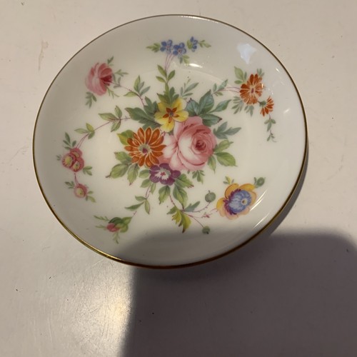 Minton Bone China Marlow estampado floral, porcelana de hueso, plato pequeño de 3,5” Inglaterra - Imagen 2 de 5