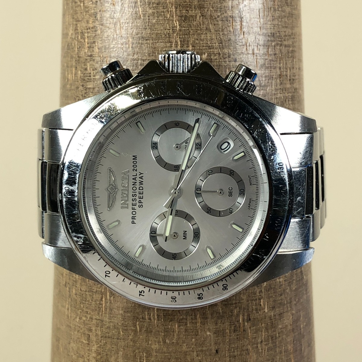 Invicta Speedway Men 14381 Dress Chronograph Silver Tone Quart