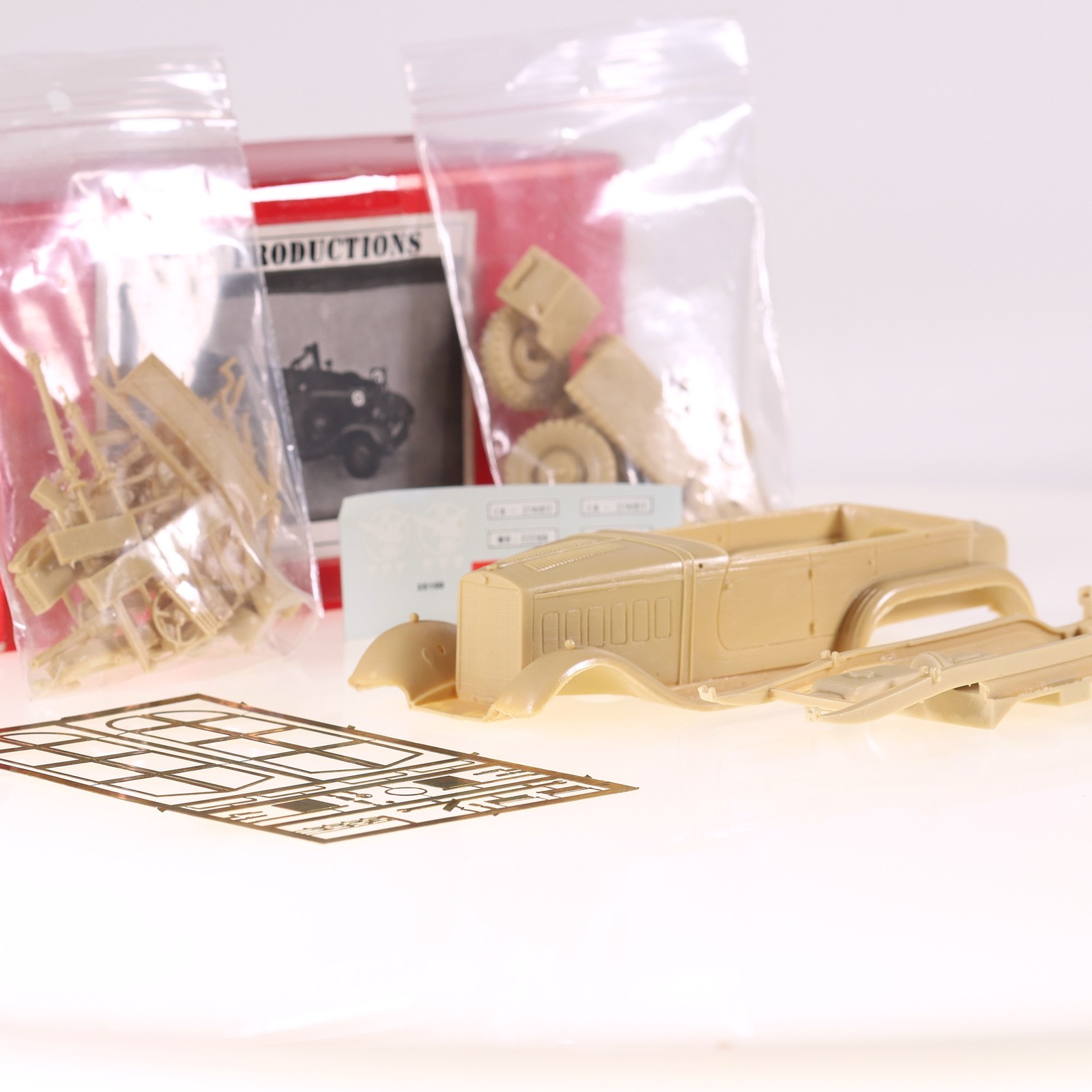 JMP Productions 35 099 Mercedes G4 militaire allemand 1/35 kit complet neuf en boite d'origine