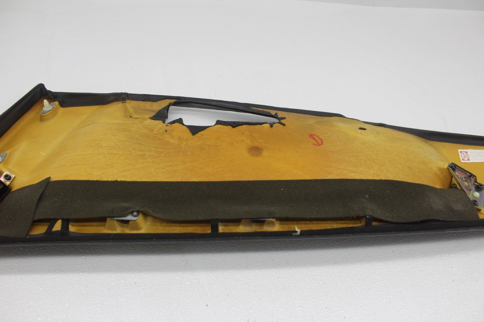 99-01 FERRARI 456 M DRIVER SIDE INNER DOOR SILL TRIM