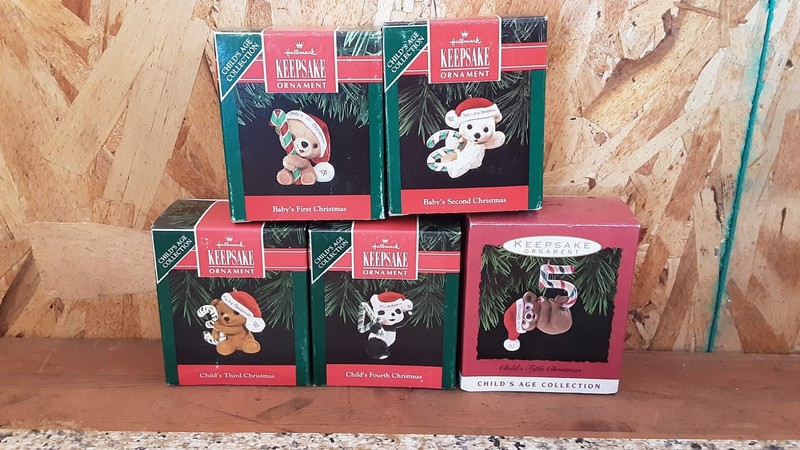 Lot of 5 Hallmark Keepsake Child's Age Bear Collection 1-5 Dated 1989 GIANT SALE