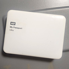 Western Digital WD My Passport Ultra 2TB External HDD USB 3.0 (LOW USAGE)
