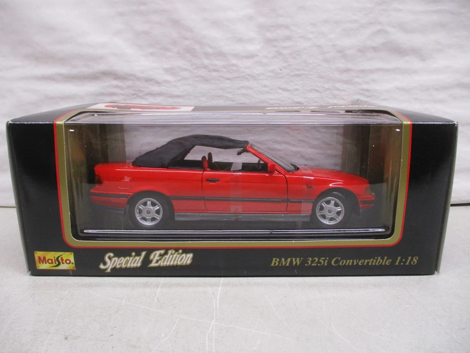BMW 325i 1993 convertible 1/18 Maisto Foto 2 de 2