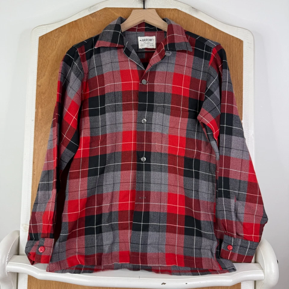 VINTAGE Arrow Shirt Mens Small Red Plaid Camp Loop Collar Chevella Rayon 50s - Image 2 of 4