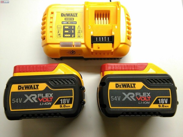 Dewalt DCB118X2 54,0 / 18,0 Volt Li-Ion Akku-Set Dcb 118 X2 Xr-Flexvolt DCB547-image