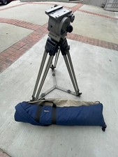 VINTEN VISION 5 PROFESIONAL CAMERA TRIPOD SYSTEM w/CARRING BAG