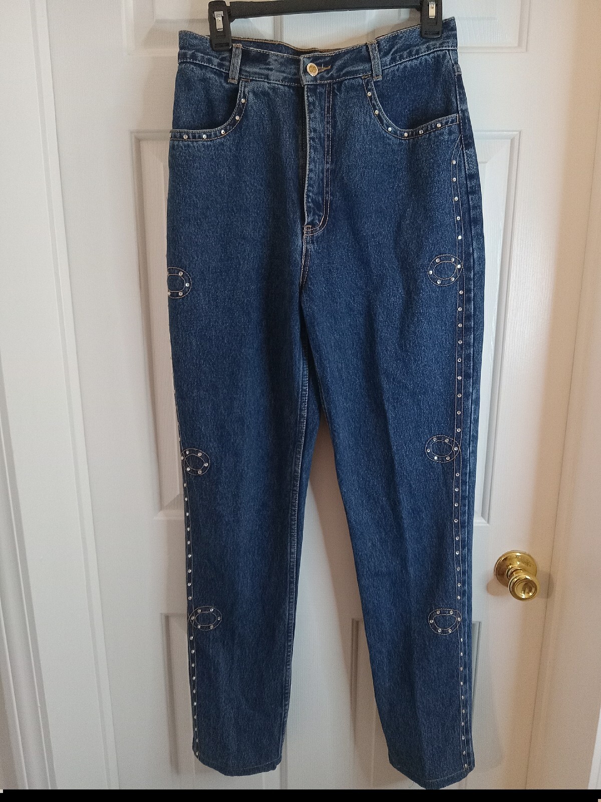 Picture 3 of 23
