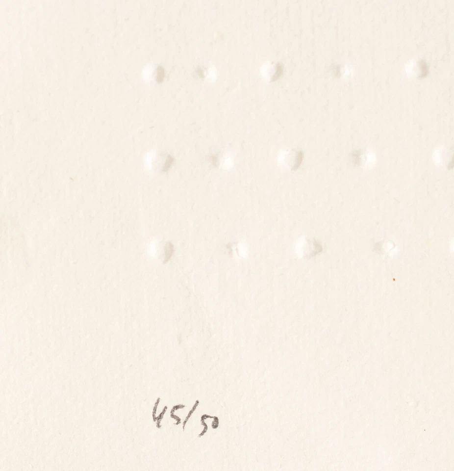 Enrico Castellani, Prägedruck auf Büttenpapier, signiert und nummeriert - Bild 3 von 4