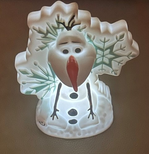 Olaf Character Kid's Portable Night Light Frozen Snowman 3 LED Settings Battery