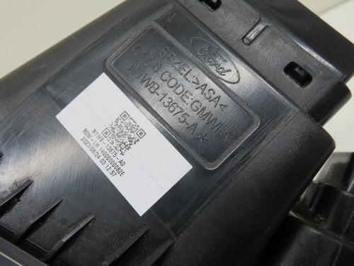 FORD RANGER WILDTRACK REAR NUMBER PLATE LIGHTS PAIR 2022-PRESENT - Picture 5 of 11