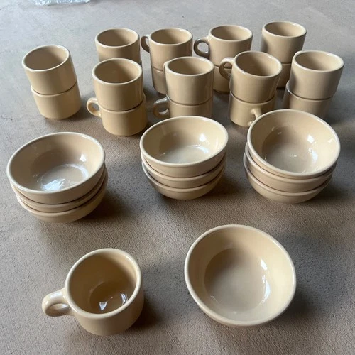 Homer Laughlin Best China Mid Century Restaurant Ware (10 Bowls, 20 Tea Mugs)