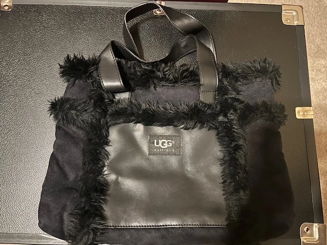 UGG Australia Black Suede leather Shearling Sherpa Sheepskin TopHandle Tote Hand - Image 3 of 4