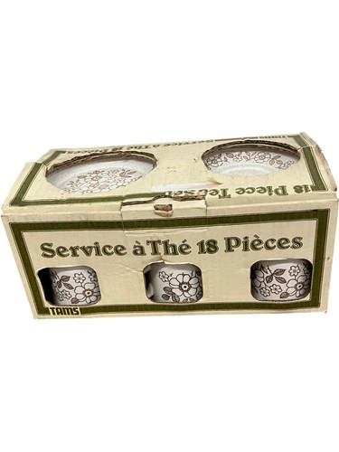 Tams Staffordshire 18 Piece Floral Tea Set Vintage Dinnerware