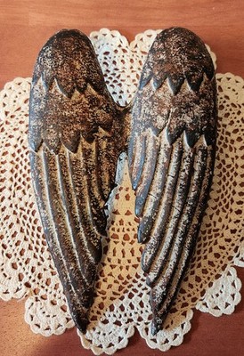 New Distressed Hanging Solid Cast Iron Angel Wings Sculpture 8 1/2'' x 5 1/4''