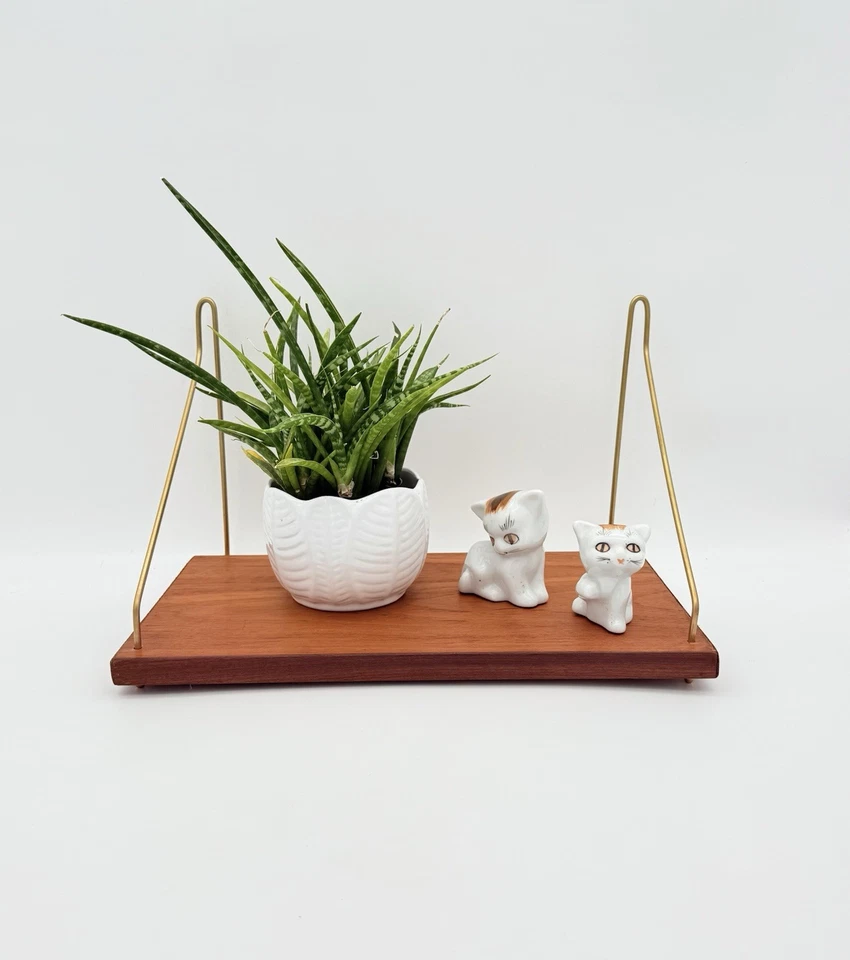 Dänisches Mid Century String Regal Teak Hängeregal mit Messing Skandi Wandregal - Bild 4 von 4